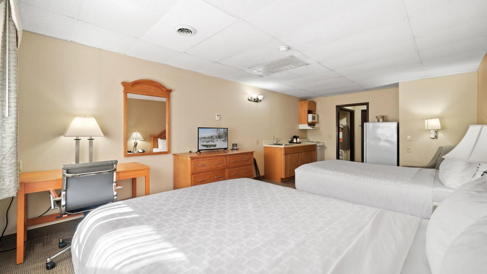 Clarion Hotel & Suites Fairbanks Near Ft Wainwright Екстер'єр фото