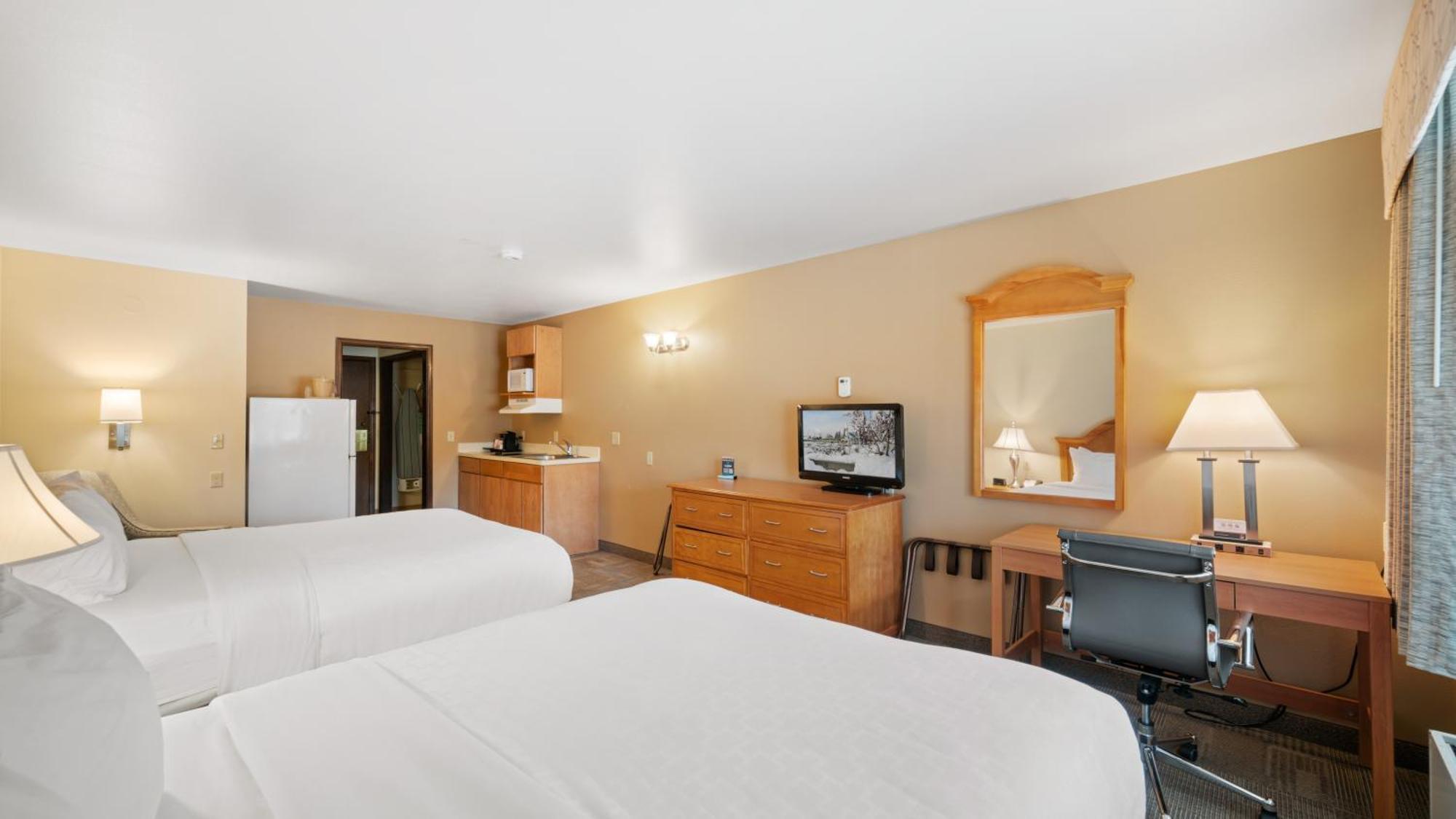 Clarion Hotel & Suites Fairbanks Near Ft Wainwright Екстер'єр фото
